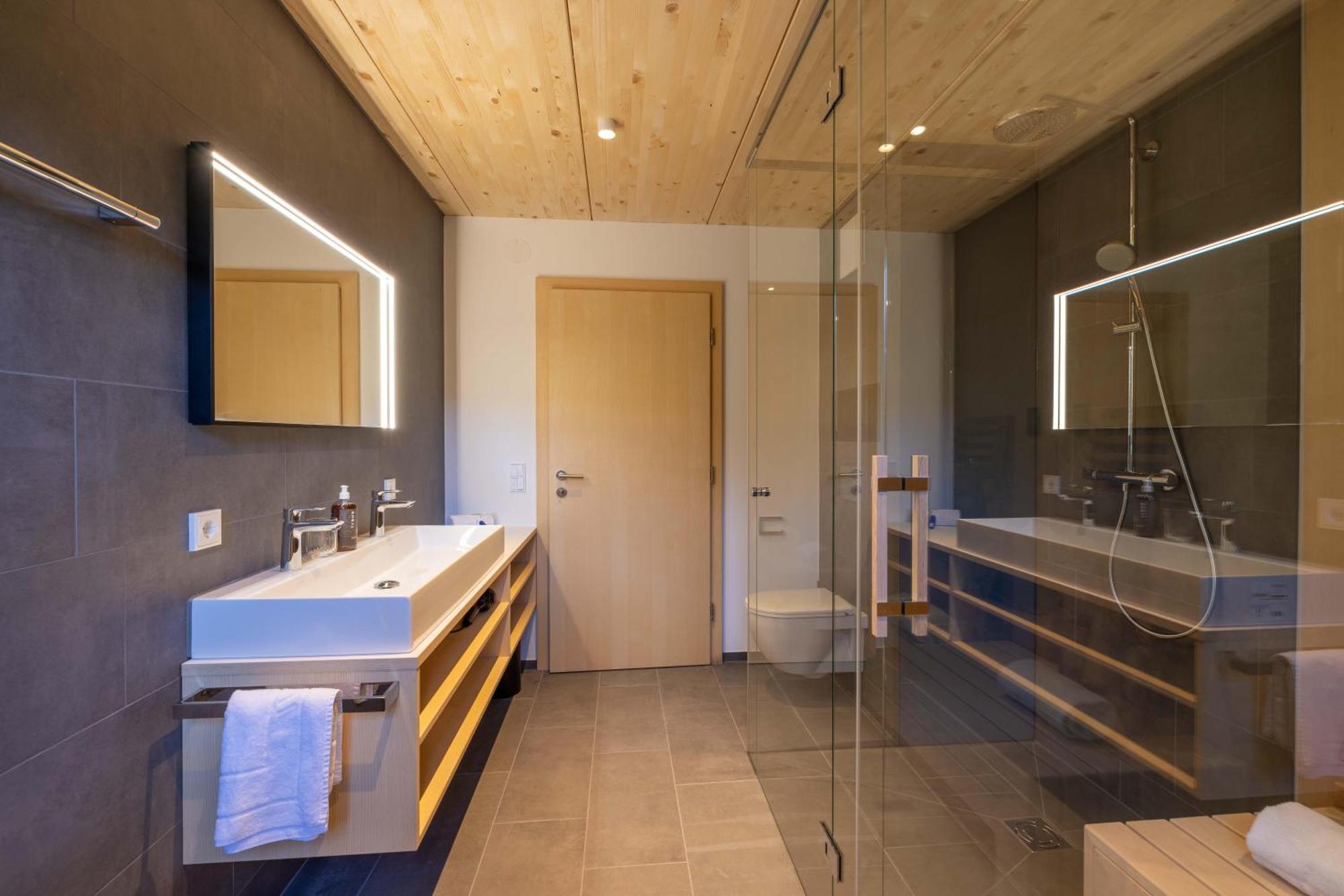 Apartmenthaus A24 シュルンス エクステリア 写真