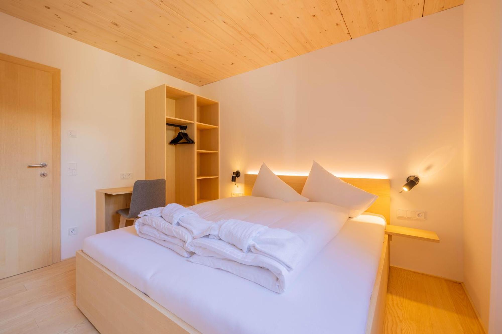 Apartmenthaus A24 シュルンス エクステリア 写真