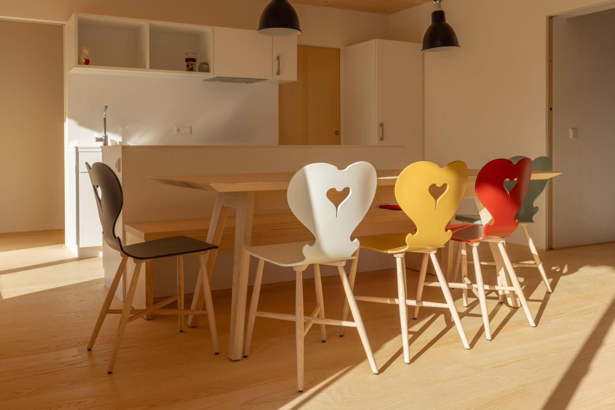 Apartmenthaus A24 シュルンス エクステリア 写真